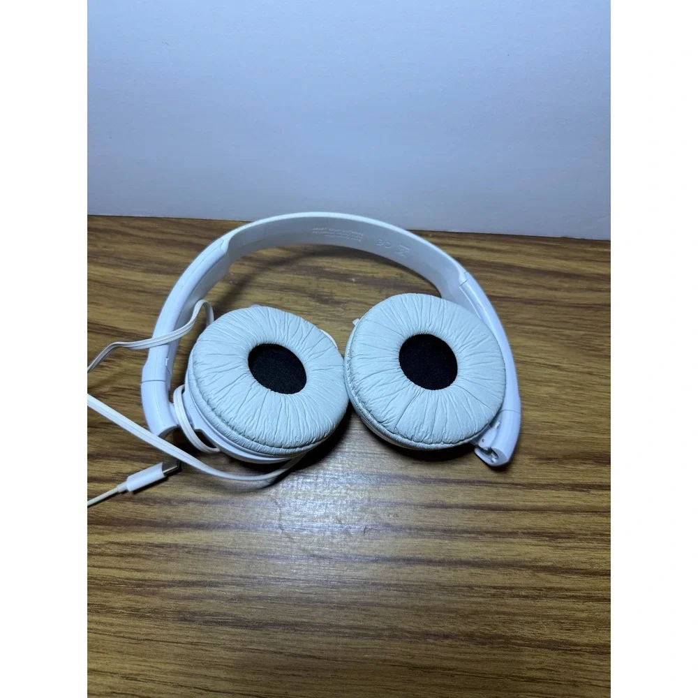 Sony MDR-ZX110 ZX Series Headphones White MDRZX110‎ Wired Over Ear